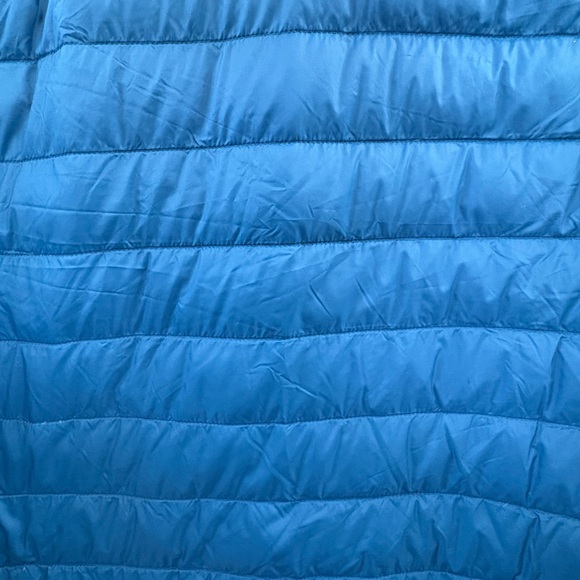 Asics Men's Deep Blue Puffer Jacket - Picture 3 of 6